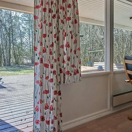 Bright Retreat By The - By Traum Feriehus *